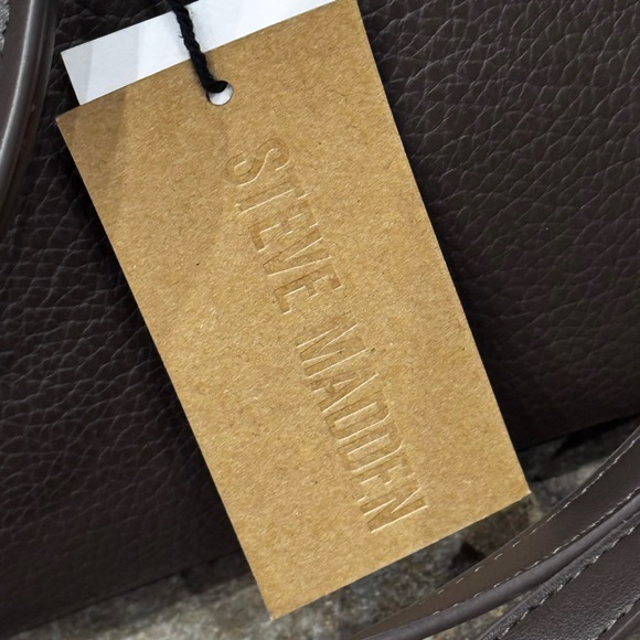 NWT STEVE MADDEN BHOUSTIN BELTED PURSE color: Coffee Retails $98.00 - Picture 2 of 6